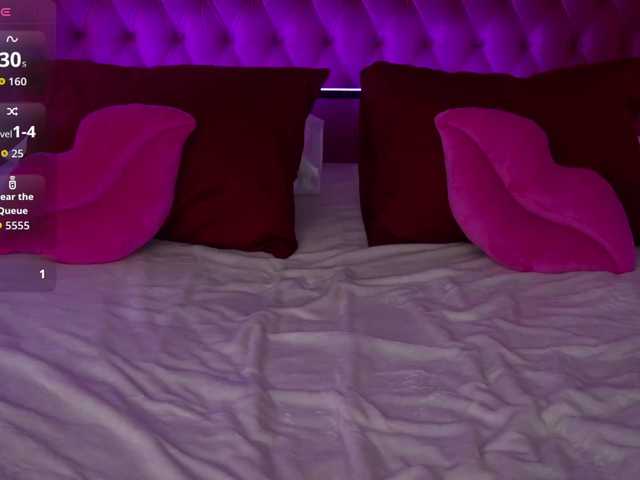 DanielaReign live cam on BongaCams