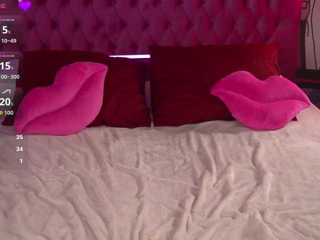 DanielaReign webcam