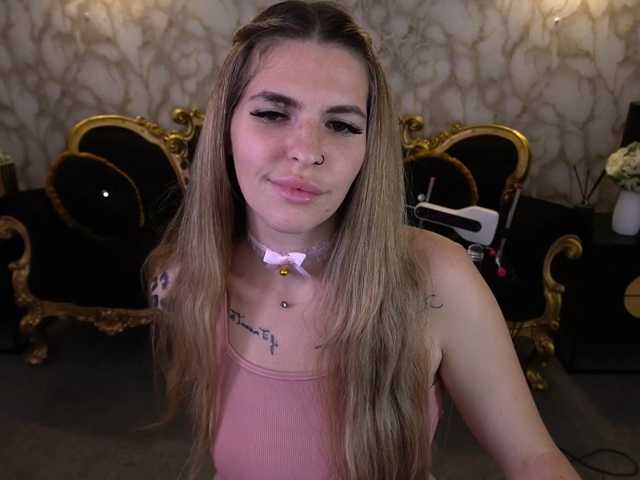 DanielaReign