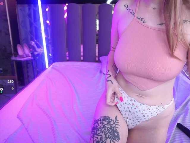 DanielaReign