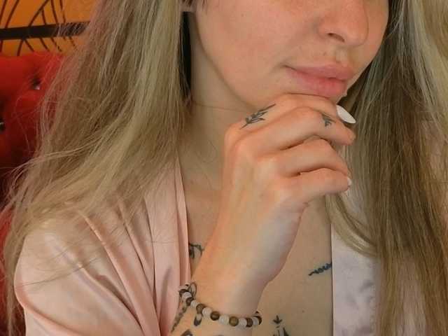 DanielaReign