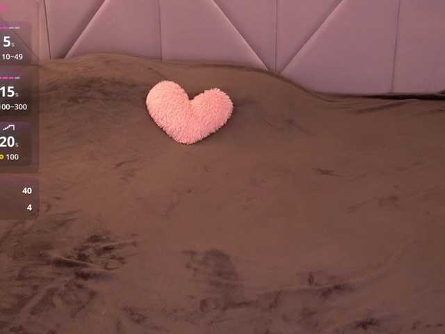 DanielaReign webcam