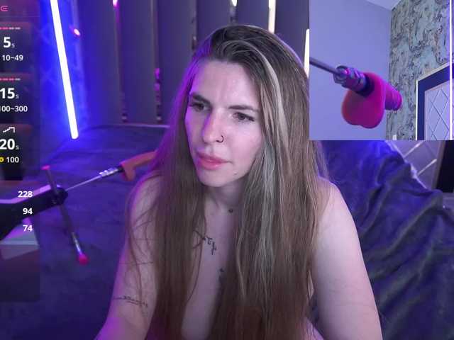 DanielaReign live cam on BongaCams