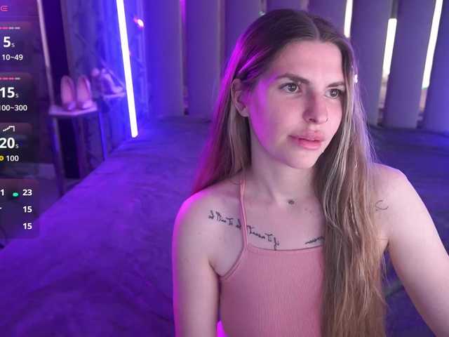 DanielaReign webcam