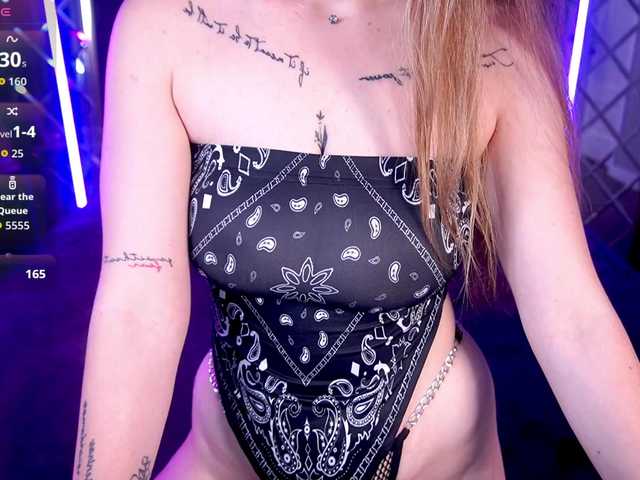 DanielaReign webcam