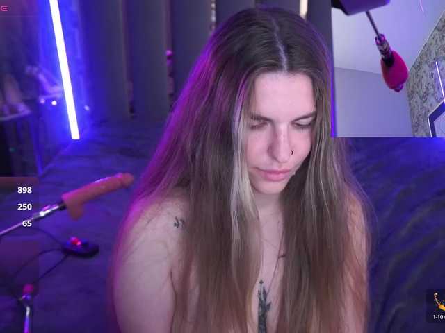 DanielaReign webcam