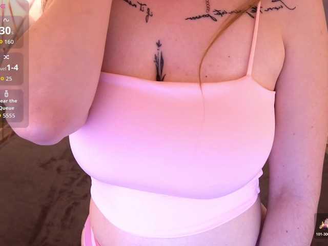 DanielaReign webcam