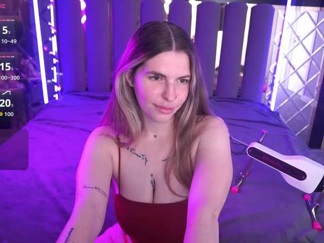 DanielaReign webcam
