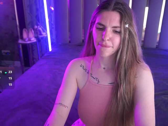 DanielaReign webcam