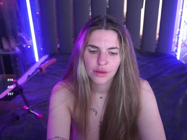 DanielaReign webcam