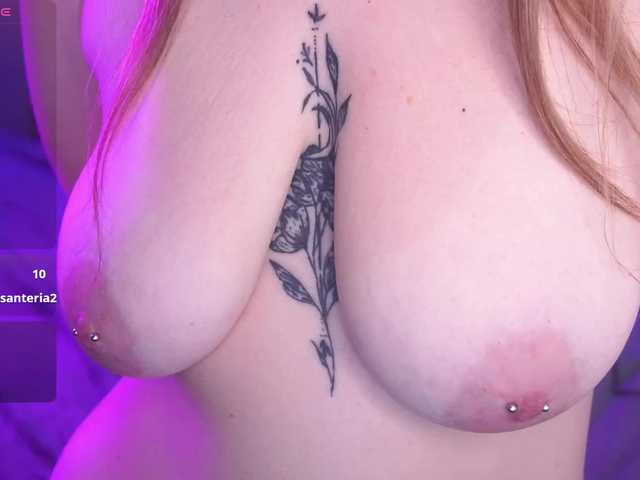 DanielaReign webcam