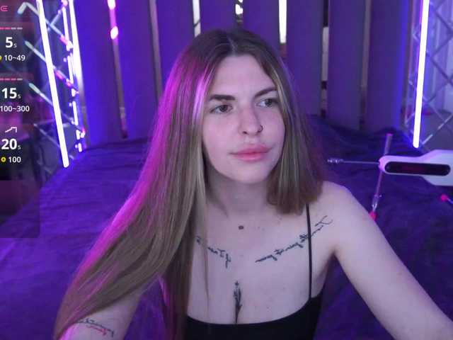 DanielaReign webcam