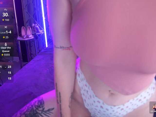 DanielaReign webcam