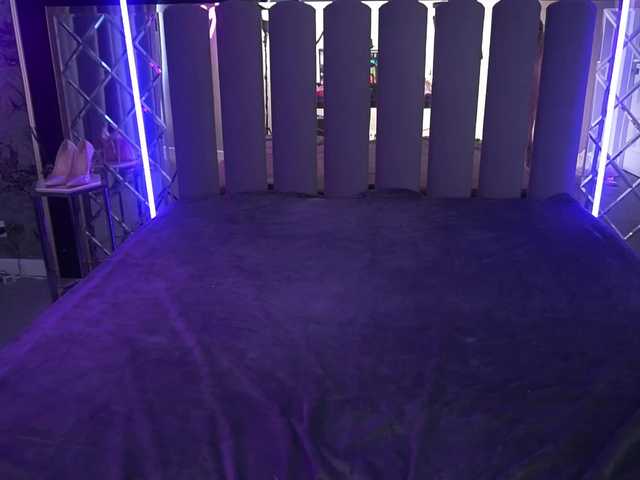 DanielaReign webcam