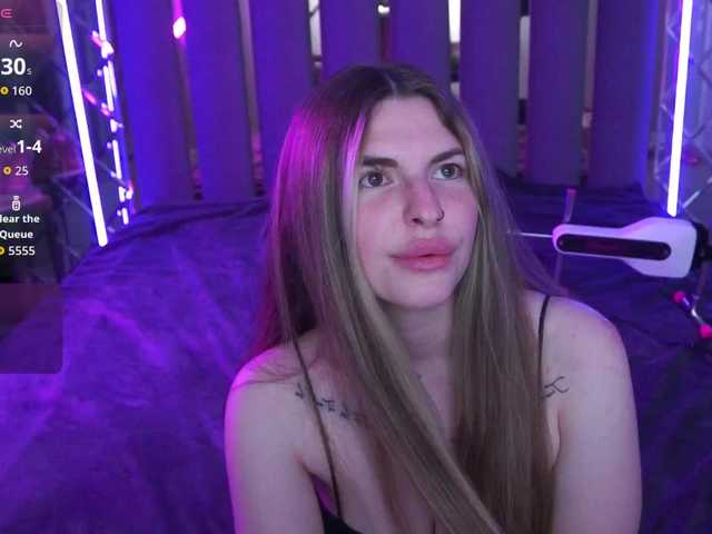 DanielaReign webcam
