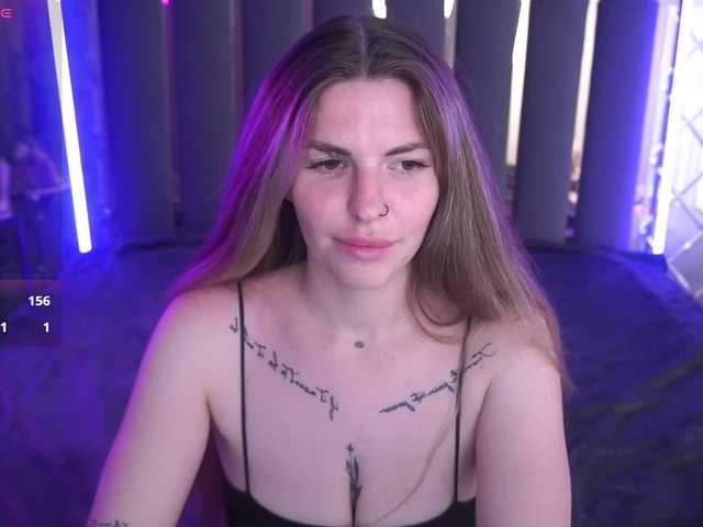 DanielaReign webcam