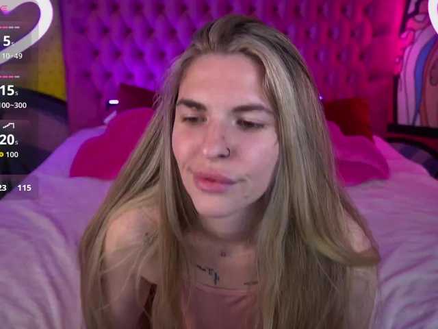 DanielaReign webcam