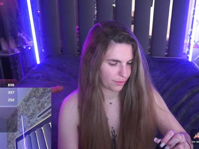 DanielaReign webcam