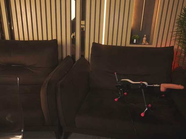 DanielaReign live cam on BongaCams