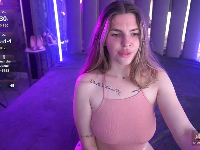 DanielaReign live cam on BongaCams