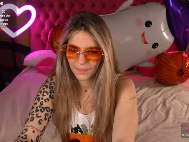 DanielaReign live cam on BongaCams