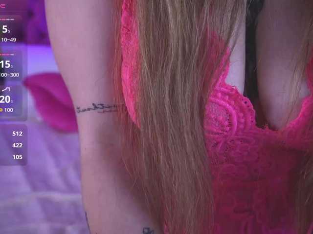 DanielaReign webcam