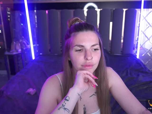 DanielaReign webcam