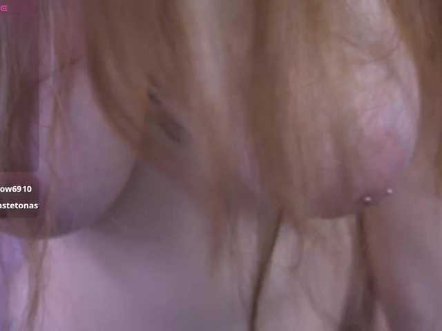 DanielaReign webcam