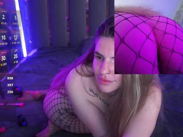 DanielaReign webcam