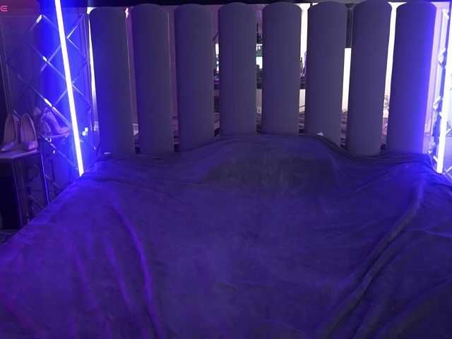 DanielaReign webcam