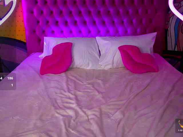 DanielaReign Sex Cam Show