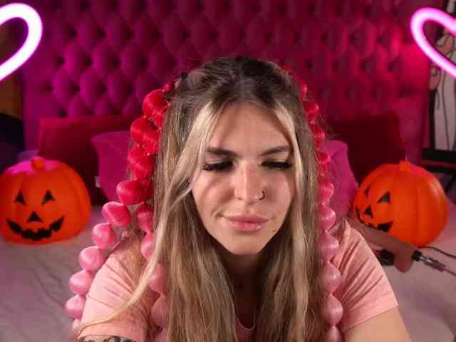 DanielaReign