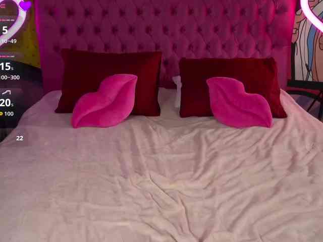DanielaReign webcam