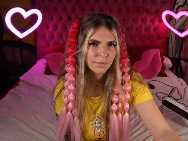 DanielaReign