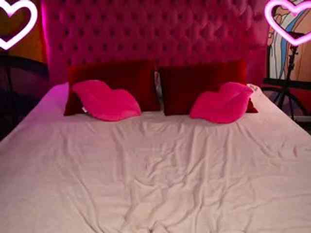 DanielaReign webcam