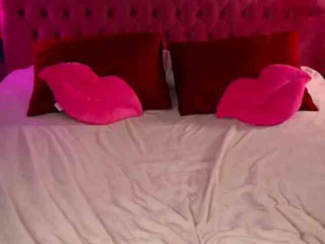 DanielaReign webcam