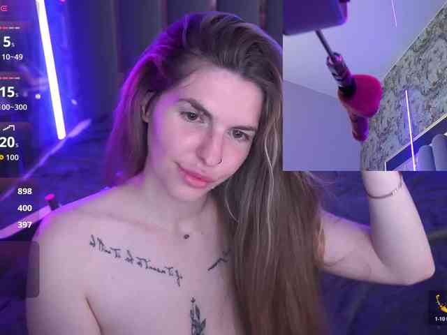 DanielaReign webcam