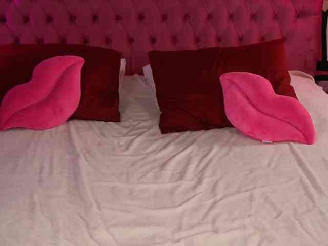 DanielaReign webcam