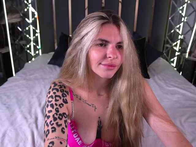 DanielaReign DanielaReign