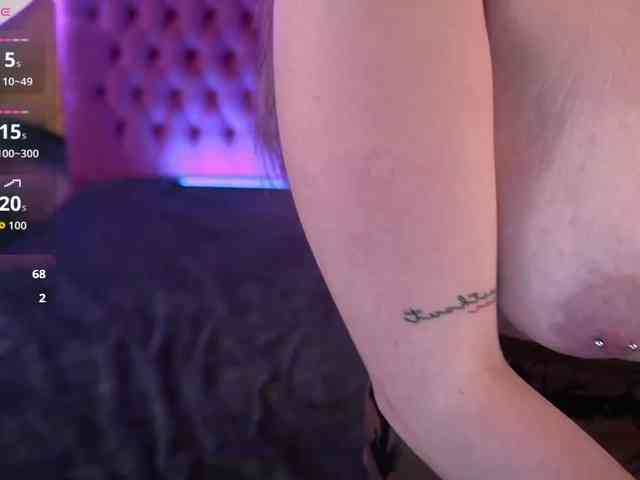 DanielaReign webcam