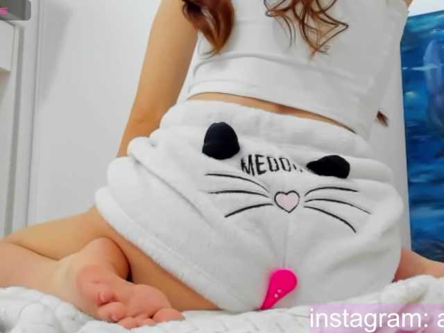 xkartist live cam on BongaCams