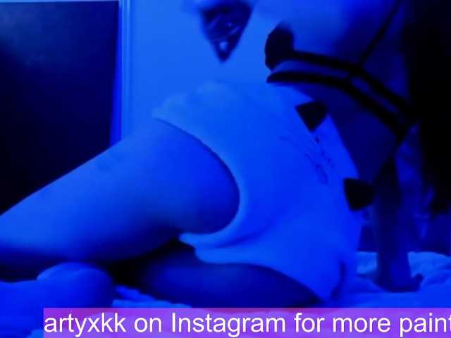 xkartist live cam on BongaCams