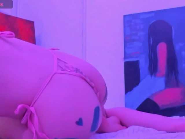 xkartist live cam on BongaCams