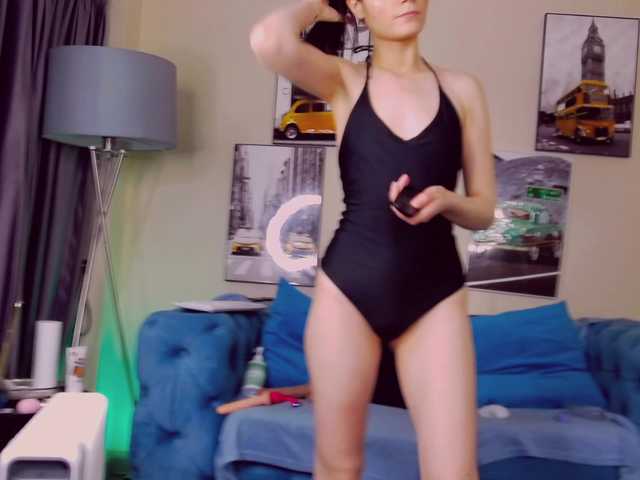 FayeSlate webcam