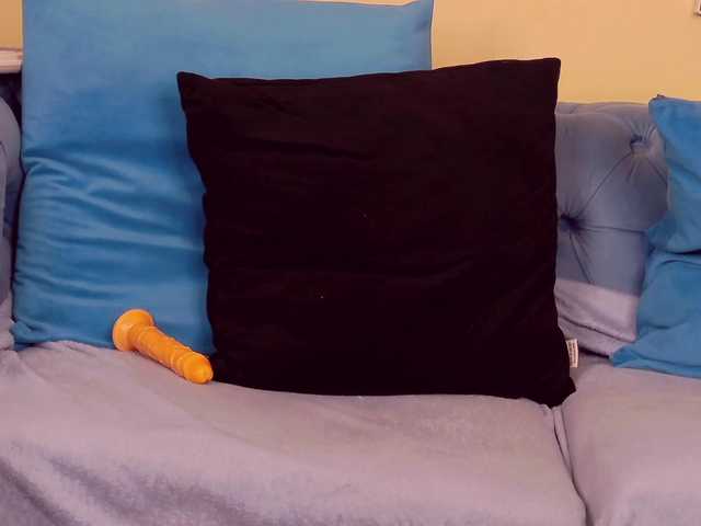 FayeSlate webcam