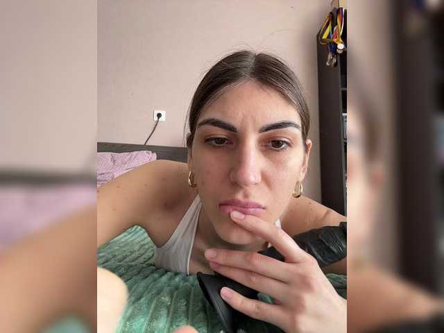 MaggieTurner видео