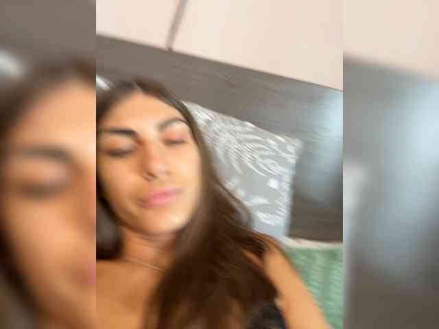 KamillaRuss webcam