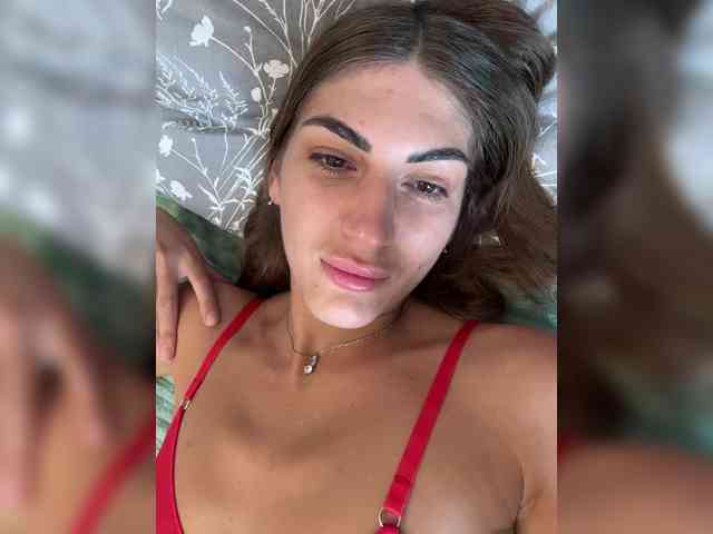 KamillaRuss webcam