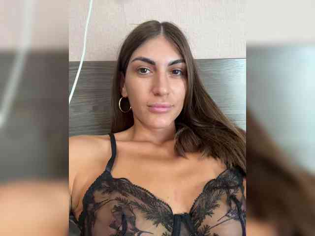 KamillaRuss webcam