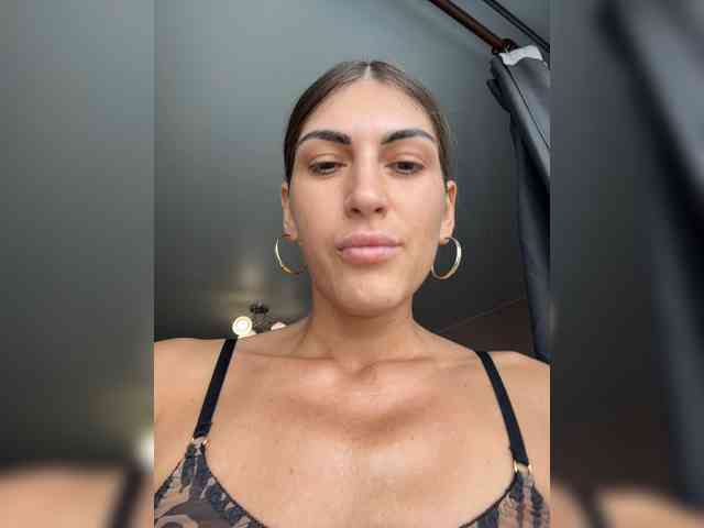 MaggieTurner Sex Cam Show